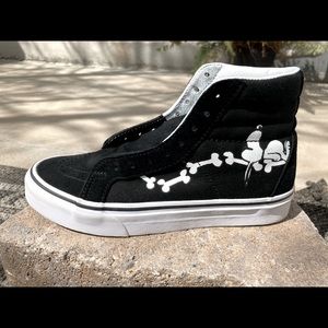 Peanuts Vans Hightop size 6.5